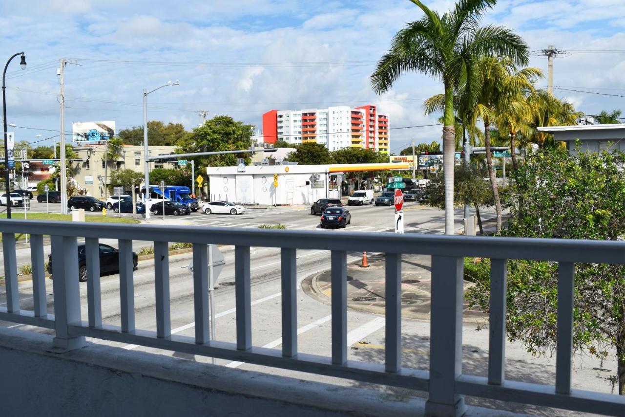 Travelodge By Wyndham Miami Biscayne Bay Buitenkant foto