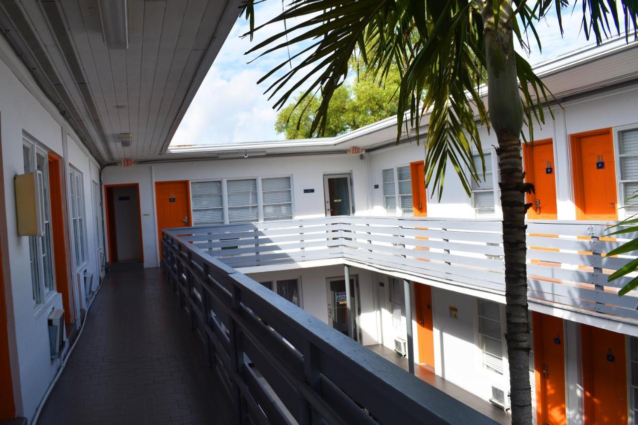 Travelodge By Wyndham Miami Biscayne Bay Buitenkant foto