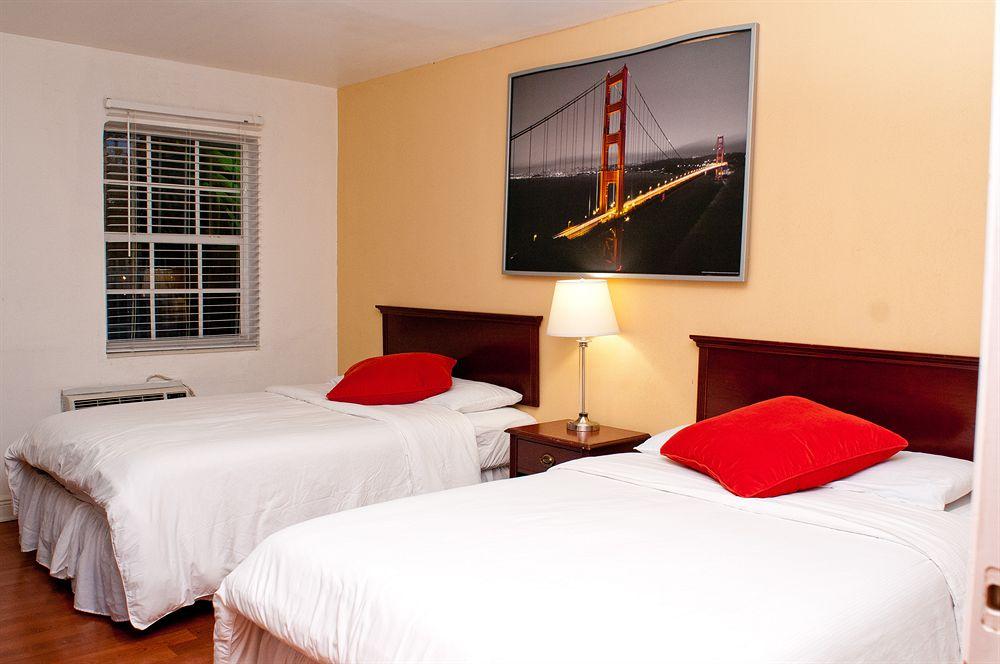 Travelodge By Wyndham Miami Biscayne Bay Buitenkant foto