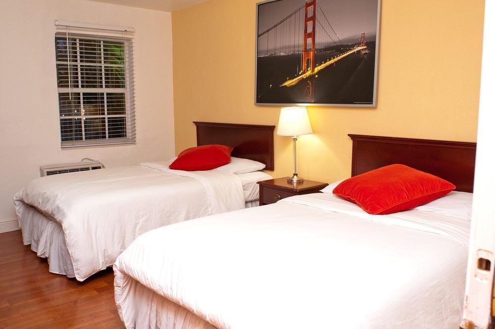 Travelodge By Wyndham Miami Biscayne Bay Buitenkant foto