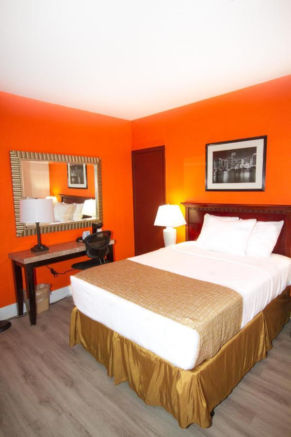 Travelodge By Wyndham Miami Biscayne Bay Buitenkant foto