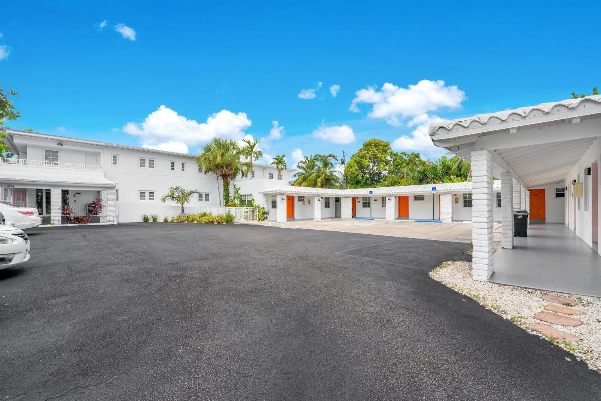 Travelodge By Wyndham Miami Biscayne Bay Buitenkant foto